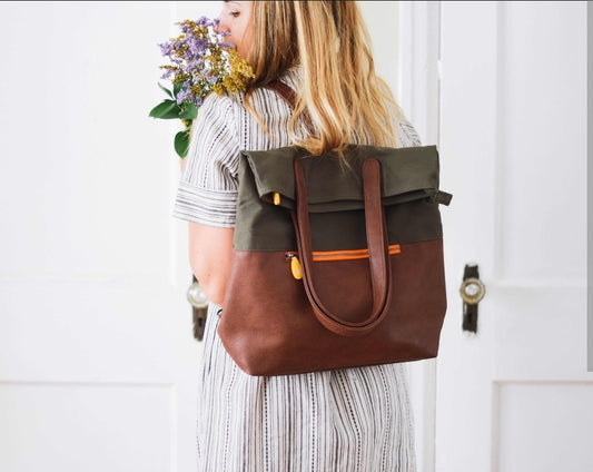 Greenpoint Convertible Backpack Tote with Trolley Sleeve